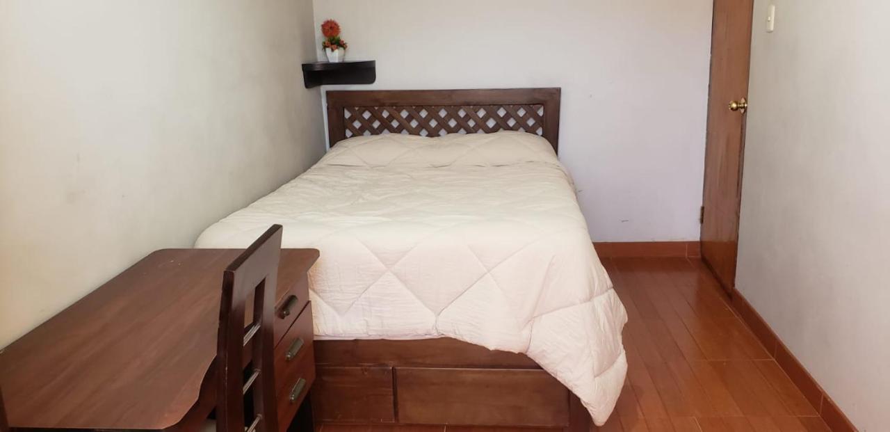 A Un Minuto Del Aeropuerto Sientase Como En Casa Cusco Dış mekan fotoğraf